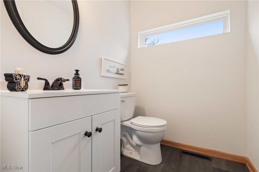 1067 Bennington Court Akron OH 44312