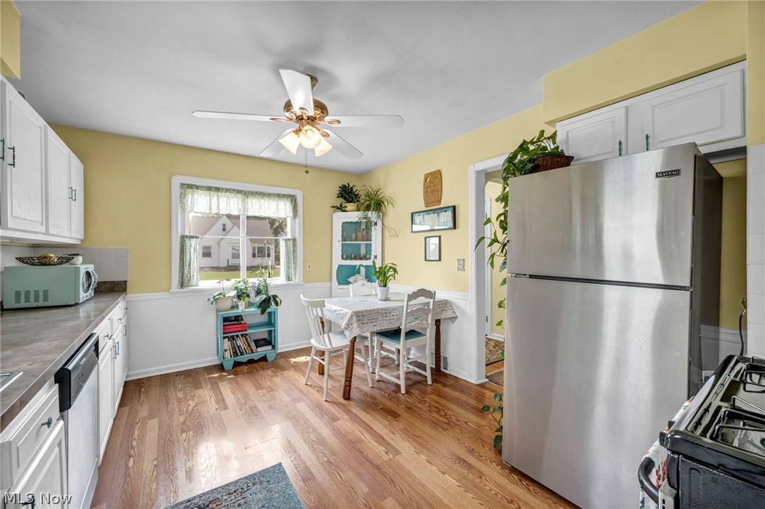 8006 Pinegrove Avenue Parma OH 44129