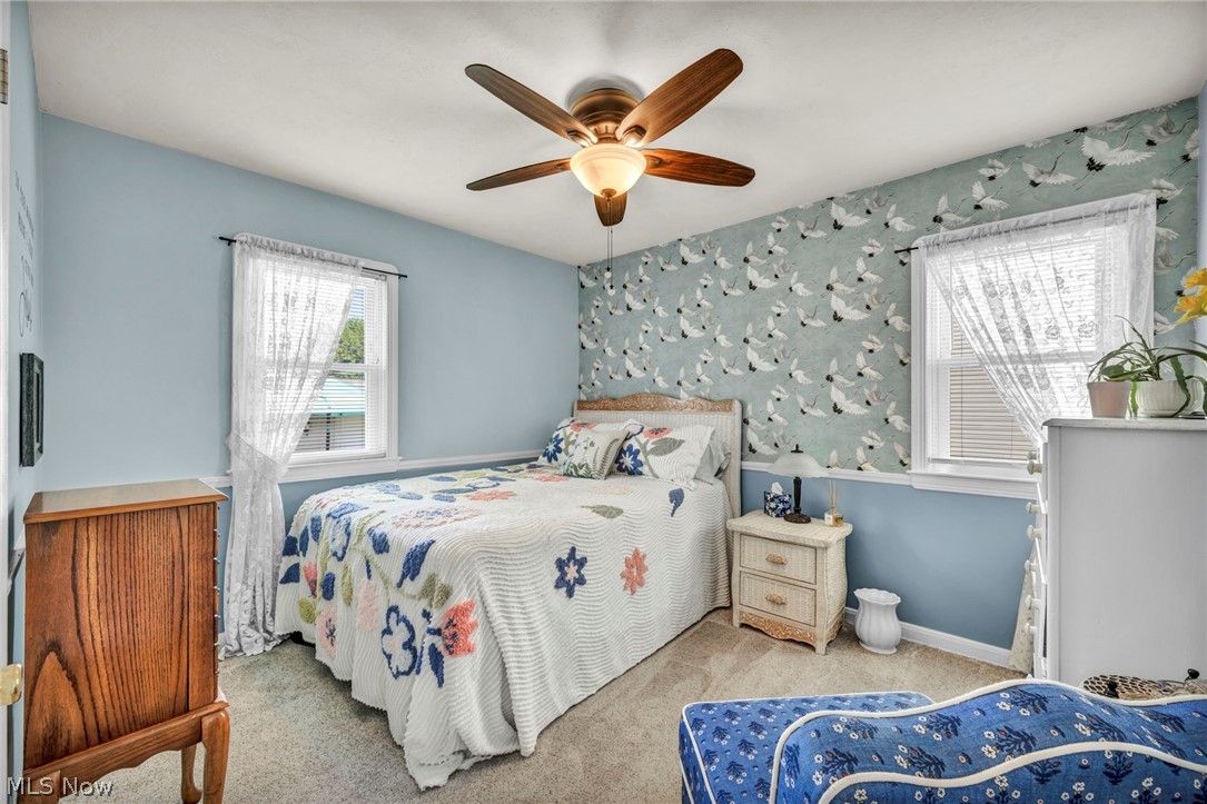 8006 Pinegrove Avenue Parma OH 44129