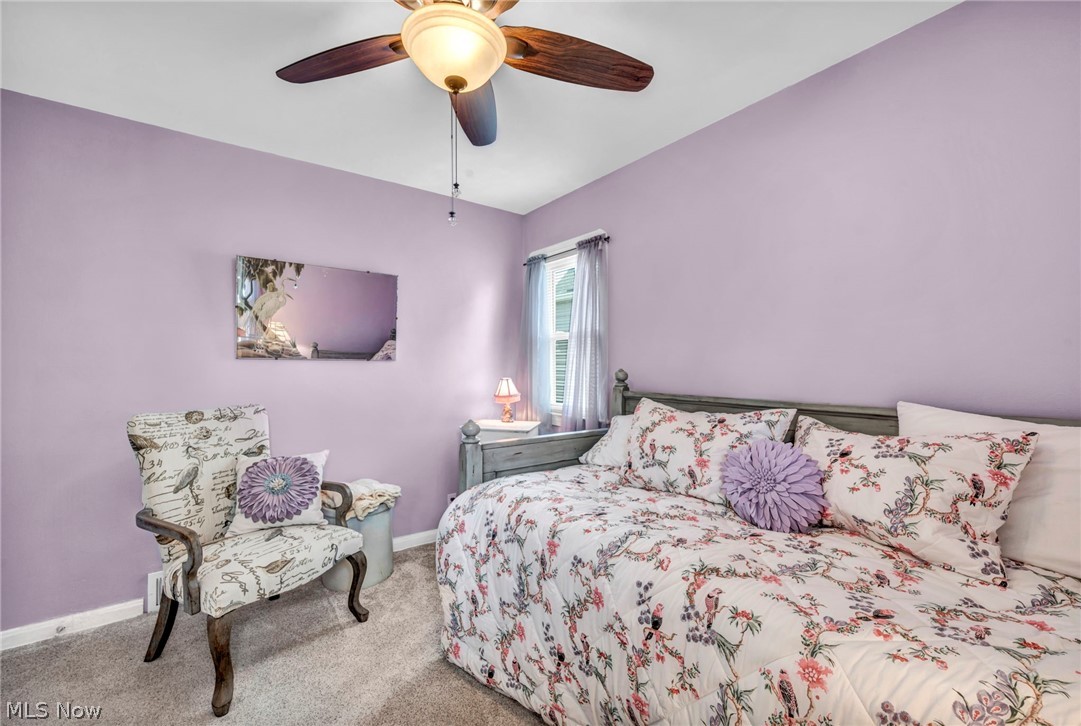 8006 Pinegrove Avenue Parma OH 44129