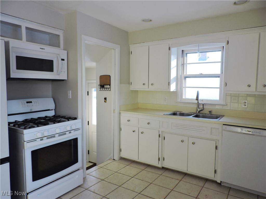 6040 Burns Road North Olmsted OH 44070