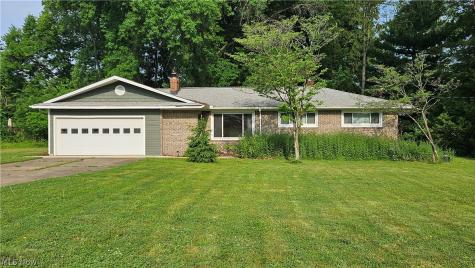 11830 Dunham Road Sagamore Hills OH 44067