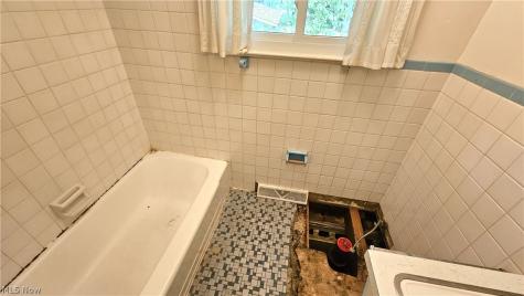 11830 Dunham Road Sagamore Hills OH 44067