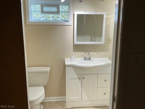 952 E Parkhaven Drive Seven Hills OH 44131
