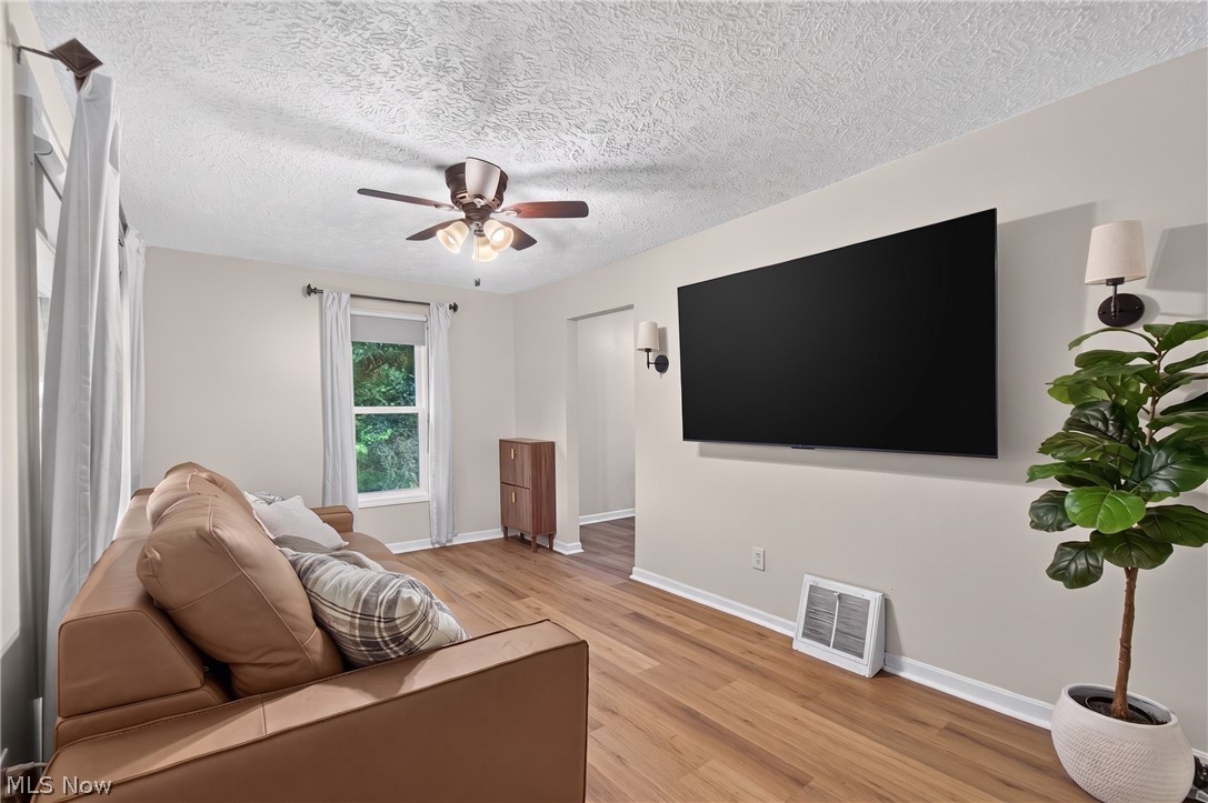312 N Bauer Road Wooster OH 44691