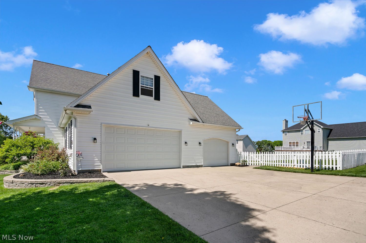 994 Fairfield Avenue Columbiana OH 44408