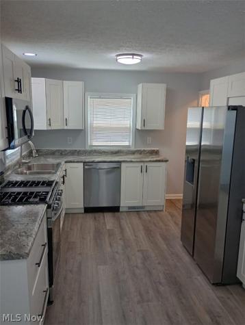 900 Ardella Avenue Akron OH 44306