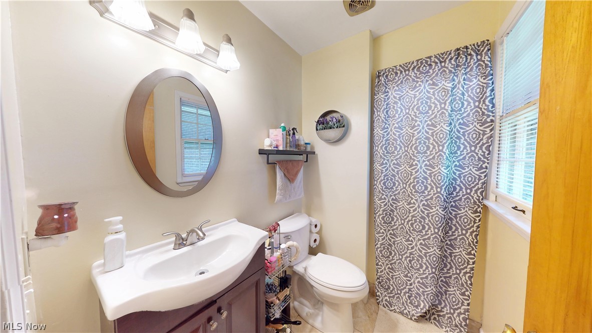 6061 Chapel Road Madison OH 44057