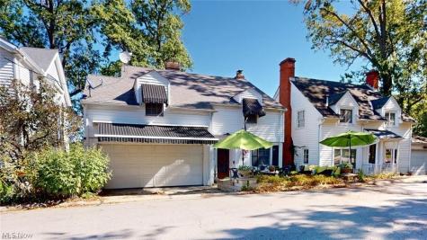19334 Frazier Drive Rocky River OH 44116