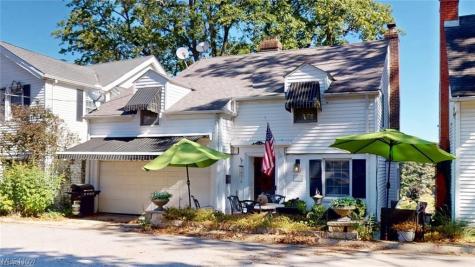 19334 Frazier Drive Rocky River OH 44116