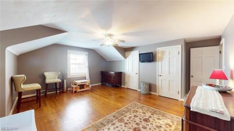 19334 Frazier Drive Rocky River OH 44116