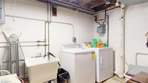 19334 Frazier Drive Rocky River OH 44116
