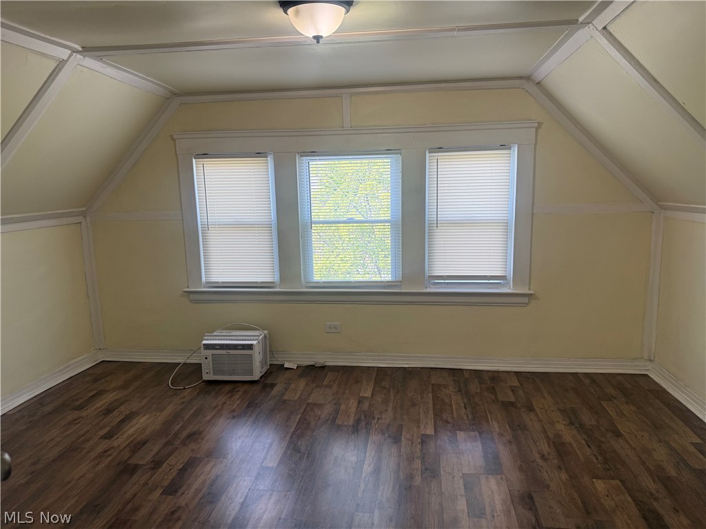 10318 Somerset Avenue Cleveland OH 44108
