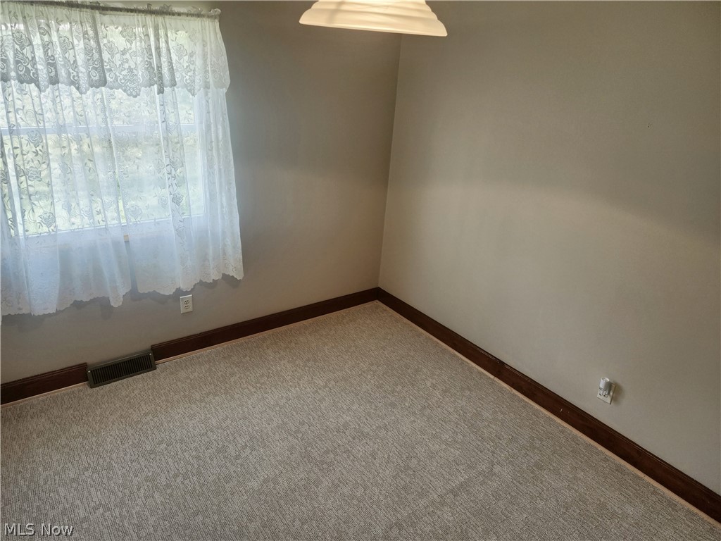 141 Sycamore Street Mingo Junction OH 43938