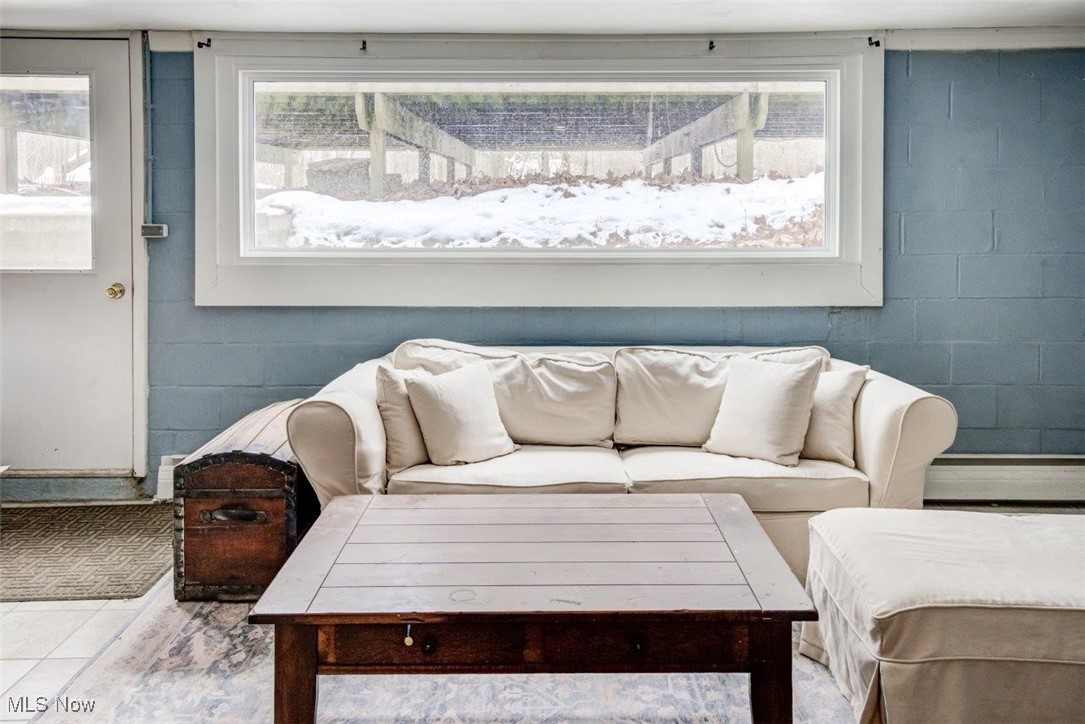 37 Sugar Bush Lane Chagrin Falls OH 44022