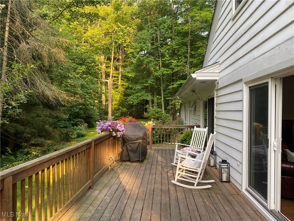 37 Sugar Bush Lane Chagrin Falls OH 44022