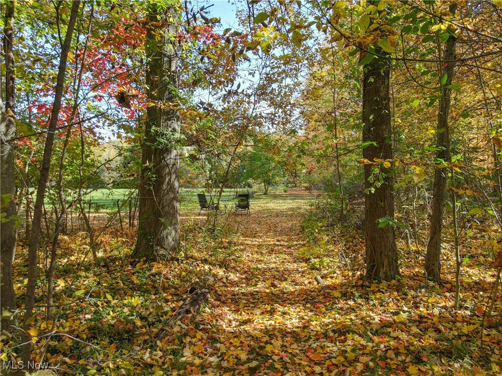 37 Sugar Bush Lane Chagrin Falls OH 44022