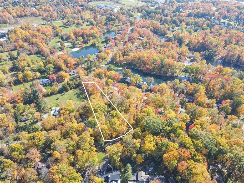 37 Sugar Bush Lane Chagrin Falls OH 44022