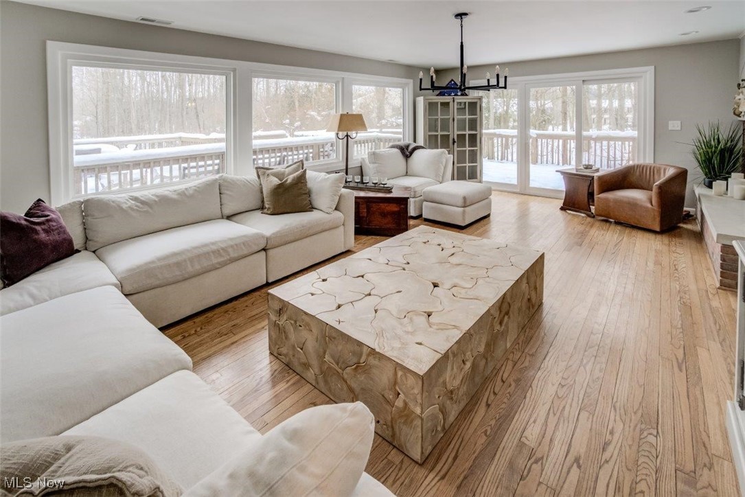 37 Sugar Bush Lane Chagrin Falls OH 44022