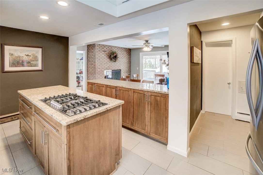 37 Sugar Bush Lane Chagrin Falls OH 44022