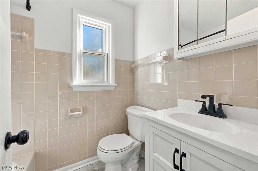 5913 Monica Lane Garfield Heights OH 44125
