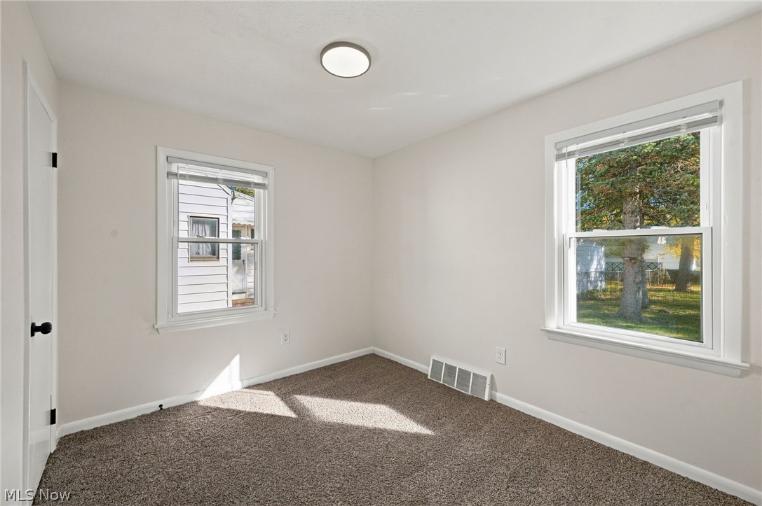 5913 Monica Lane Garfield Heights OH 44125