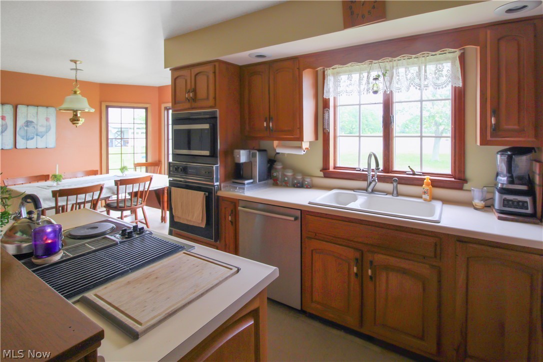 9775 W Bloom Road Port Clinton OH 43449