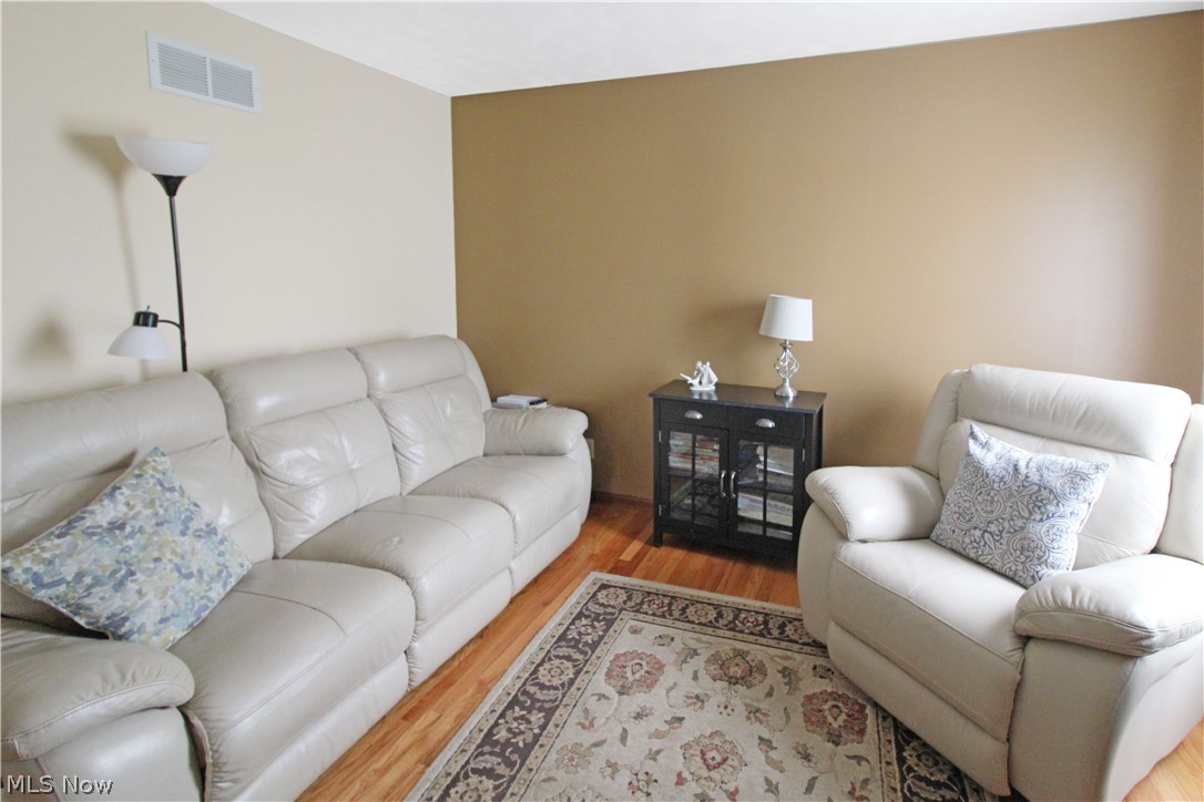 9775 W Bloom Road Port Clinton OH 43449