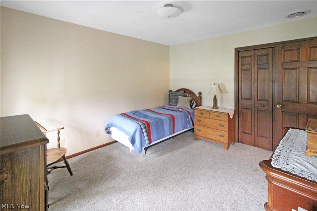 9775 W Bloom Road Port Clinton OH 43449
