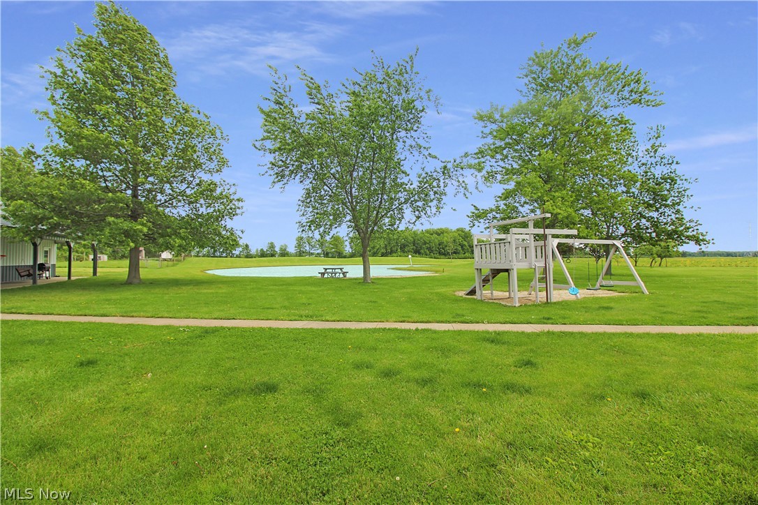 9775 W Bloom Road Port Clinton OH 43449