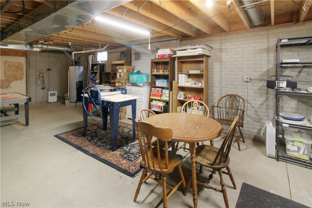 9775 W Bloom Road Port Clinton OH 43449