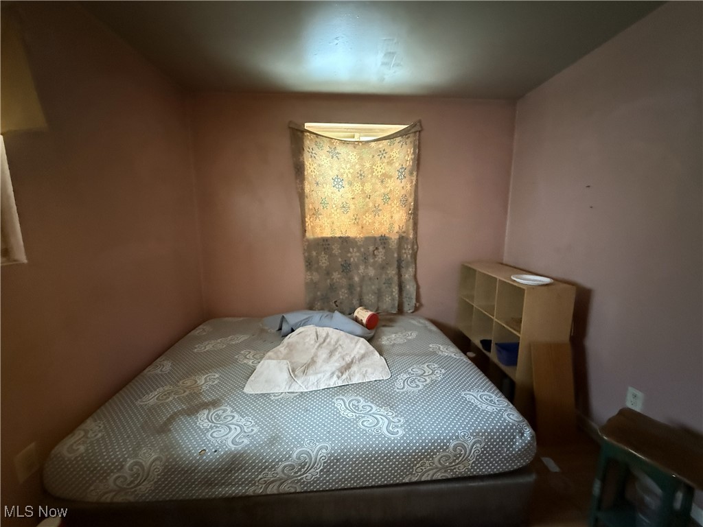 2194 Regina Road Akron OH 44320