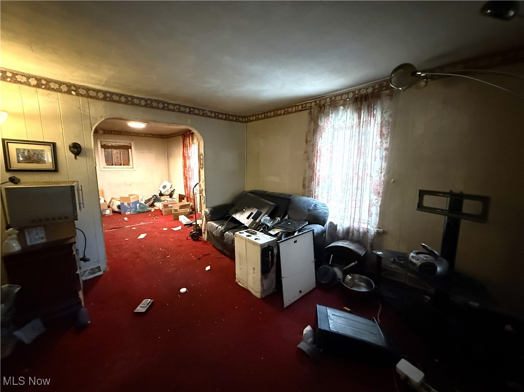 2194 Regina Road Akron OH 44320