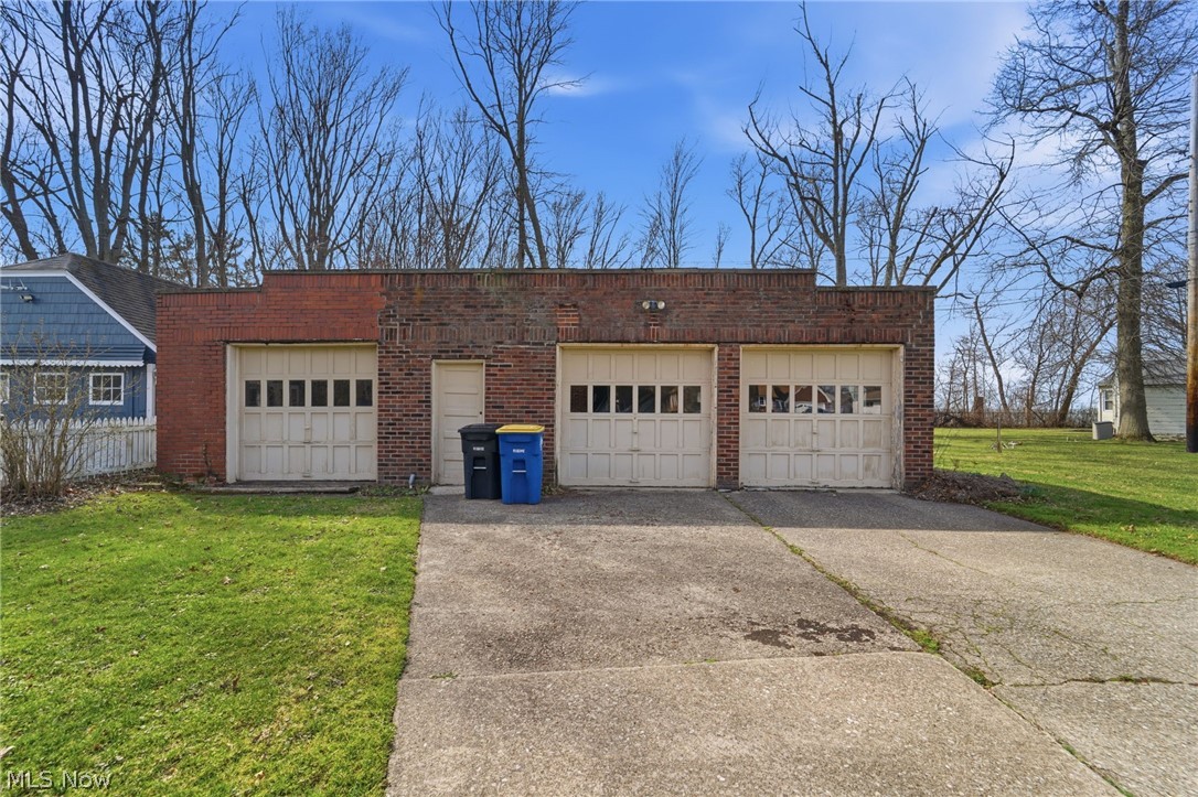 2679 Walnut Boulevard Ashtabula OH 44004