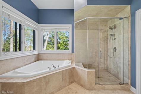 560 Club Drive Aurora OH 44202