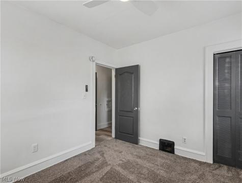 4084 W 50th Street Cleveland OH 44144