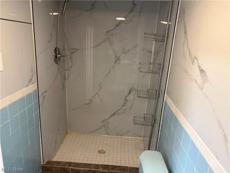 4084 W 50th Street Cleveland OH 44144