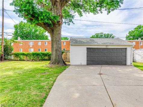 4084 W 50th Street Cleveland OH 44144