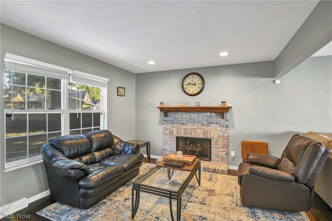 4421 W 11th Street Cleveland OH 44109