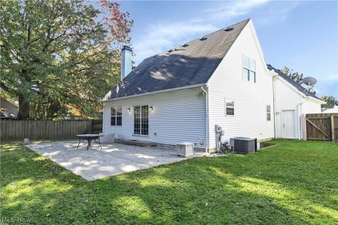 4421 W 11th Street Cleveland OH 44109