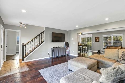 4421 W 11th Street Cleveland OH 44109