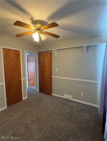 1572 Woodrow Avenue Mayfield Heights OH 44124