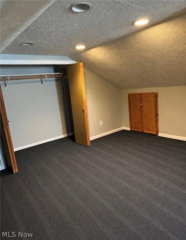 1572 Woodrow Avenue Mayfield Heights OH 44124