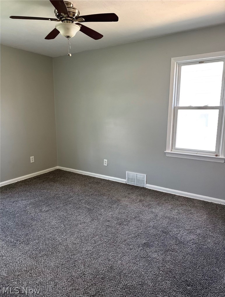 1572 Woodrow Avenue Mayfield Heights OH 44124