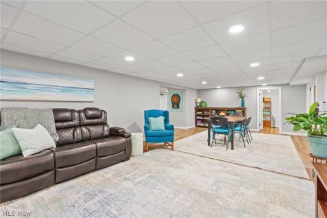 3919 Yellow Creek Road W Akron OH 44333