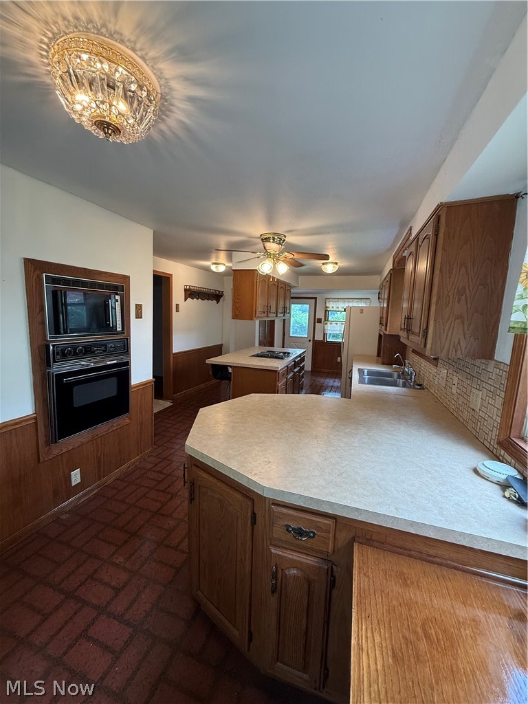 713 Grace Avenue Coshocton OH 43812