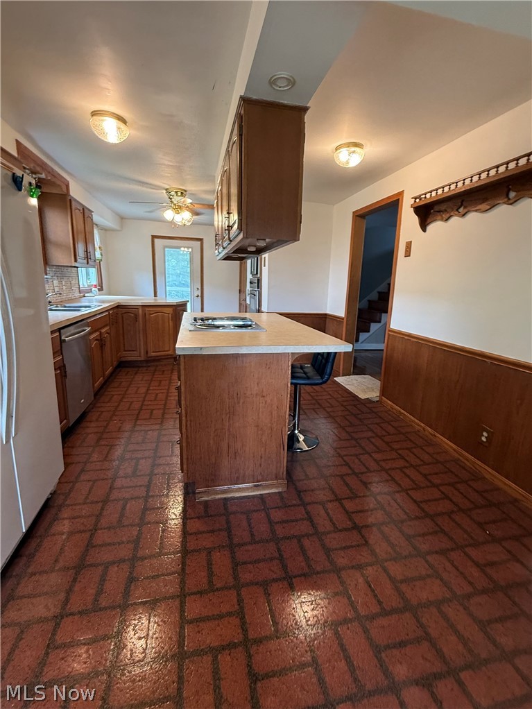 713 Grace Avenue Coshocton OH 43812