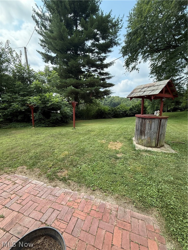 713 Grace Avenue Coshocton OH 43812
