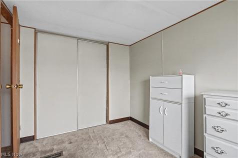 1517 Lady Anne Streetsboro OH 44241