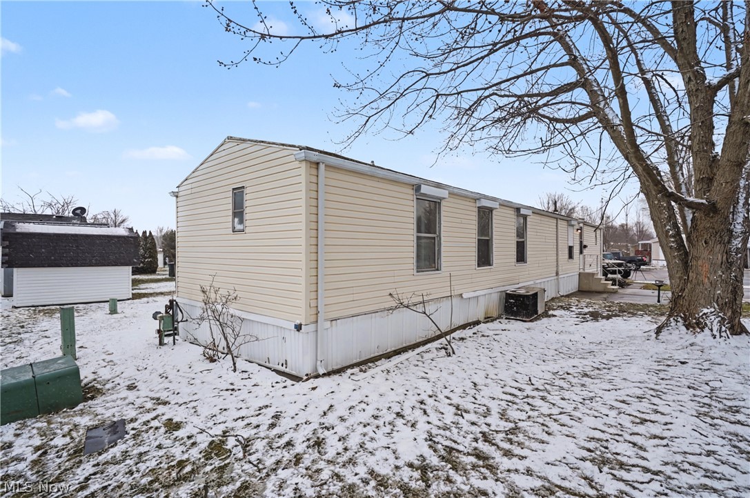 1517 Lady Anne Streetsboro OH 44241